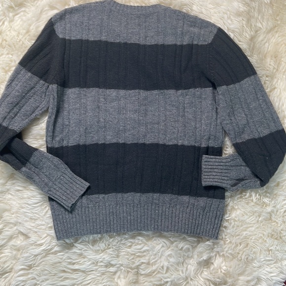 ENERGIE WOOL SWEATER - Size Medium - Picture 5 of 8